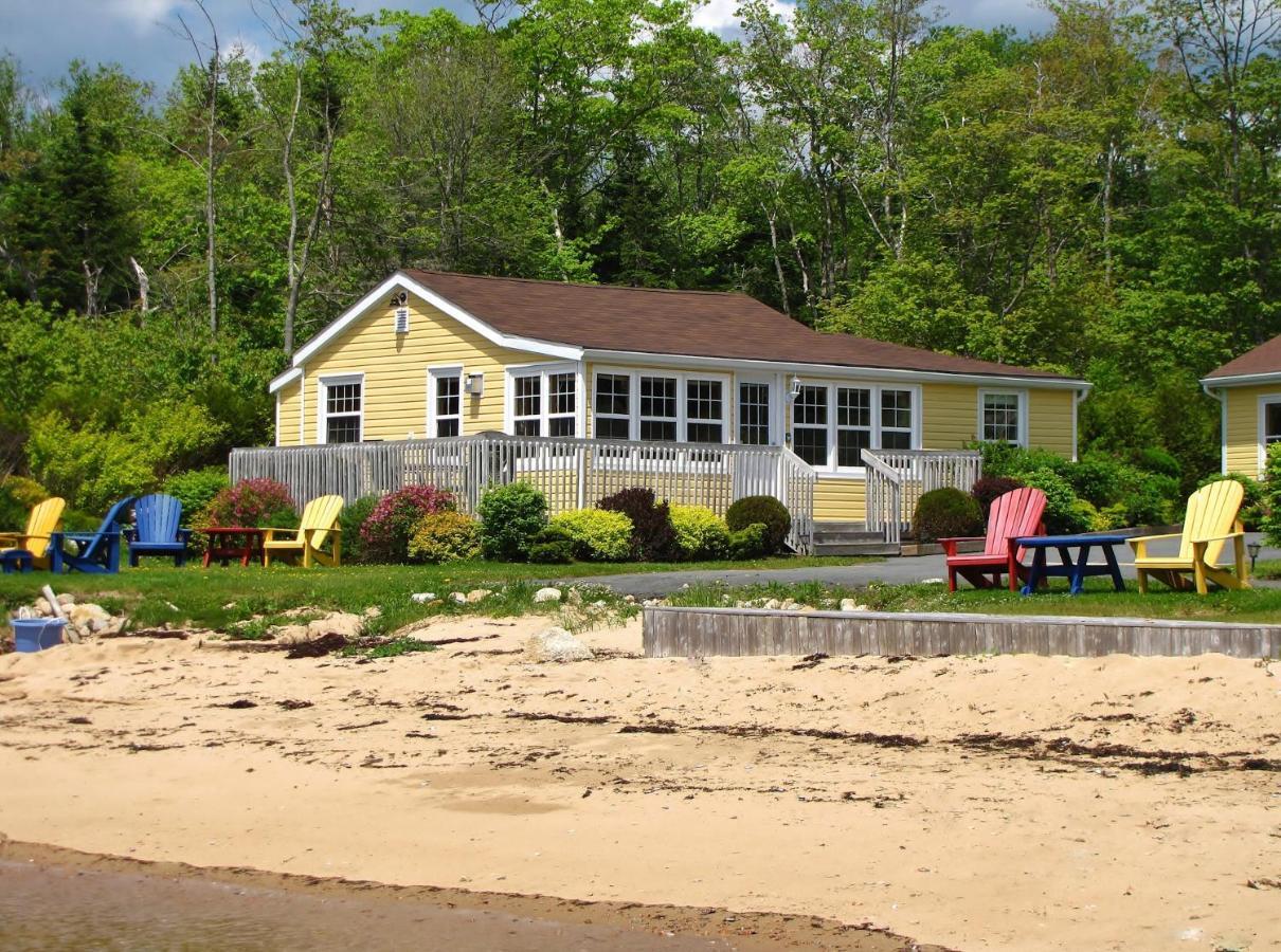 Larinda'S Landing Oceanfront Cottages Halifax Dış mekan fotoğraf