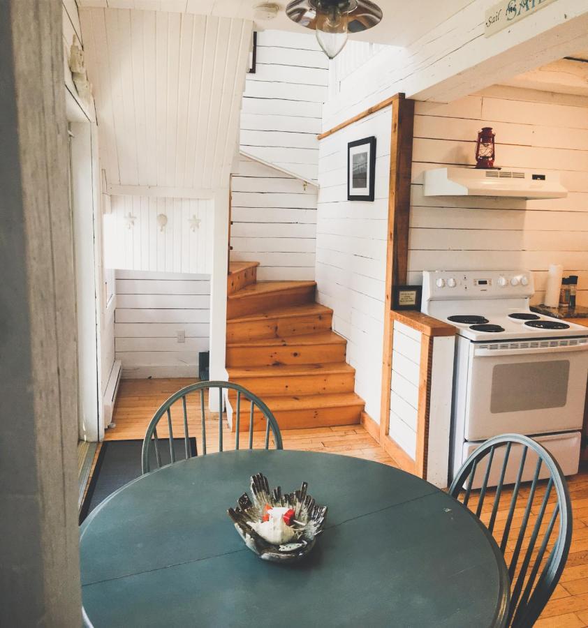 Larinda'S Landing Oceanfront Cottages Halifax Dış mekan fotoğraf