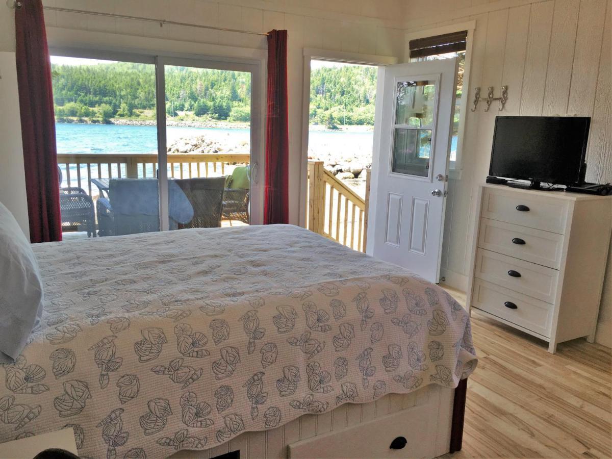 Larinda'S Landing Oceanfront Cottages Halifax Dış mekan fotoğraf